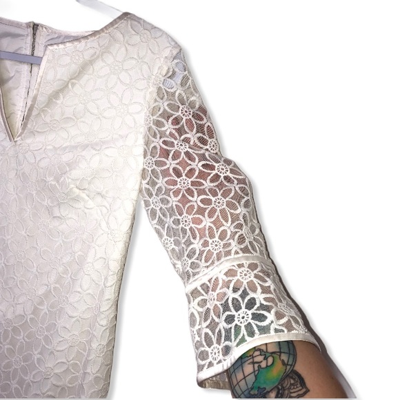 Adrianna Papell White Floral Embroidered Dress 6 - Picture 4 of 12